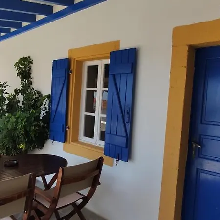 Guest house Porphyra